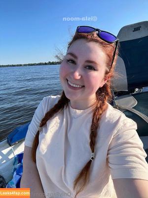 isla-moontv photo #0033