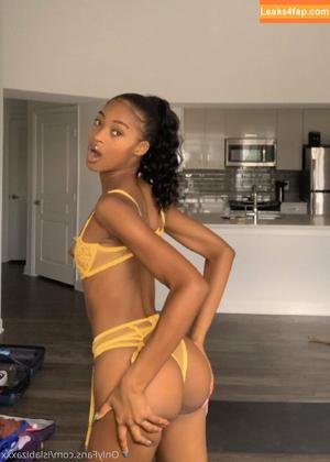 islabizaxxx photo #0129