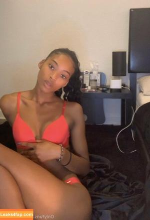 islabizaxxx photo #0137