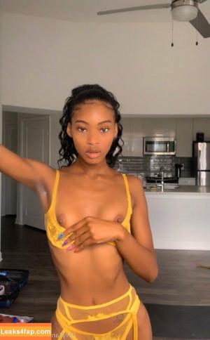 islabizaxxx photo #0206