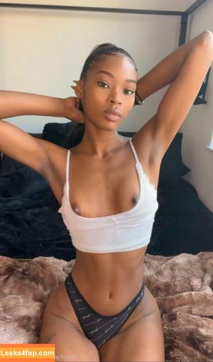 islabizaxxx photo #0300