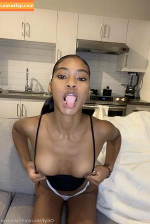 islabizaxxx photo #0370