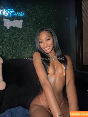 islabizaxxx photo #0899