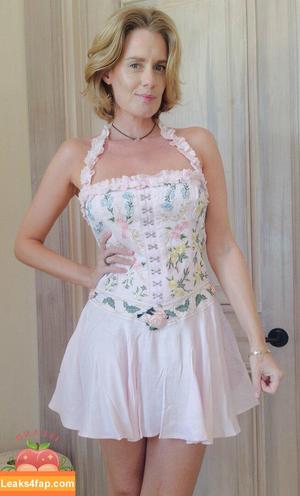 island-peach photo #0001