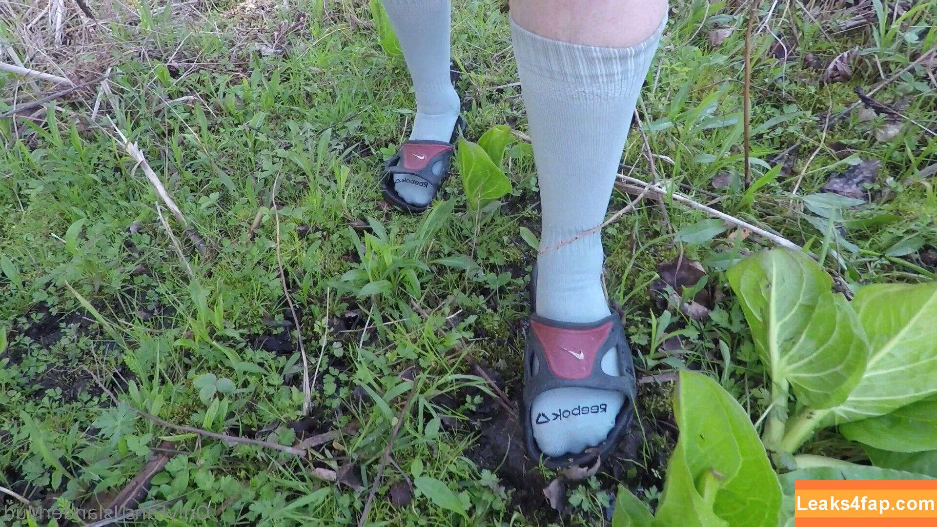 islandermud /  leaked photo photo #0083