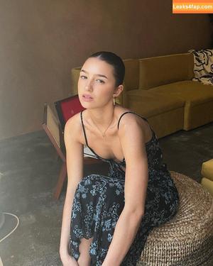 Issey Moloney photo #0005