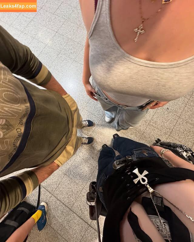 Issy Allen / Allen_Issy / Issy_Allen / izzy_allen leaked photo photo #0033
