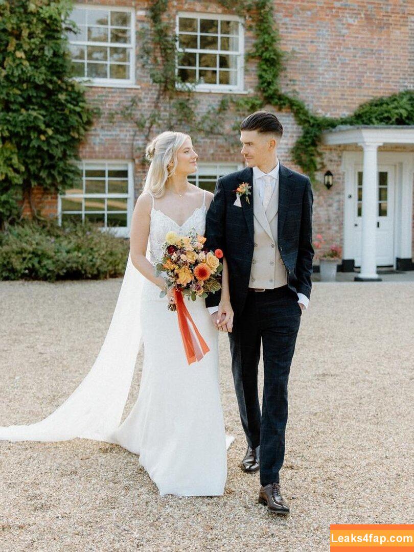 Issy Anderson / Shrewton / micd_up_issy leaked photo photo #0024