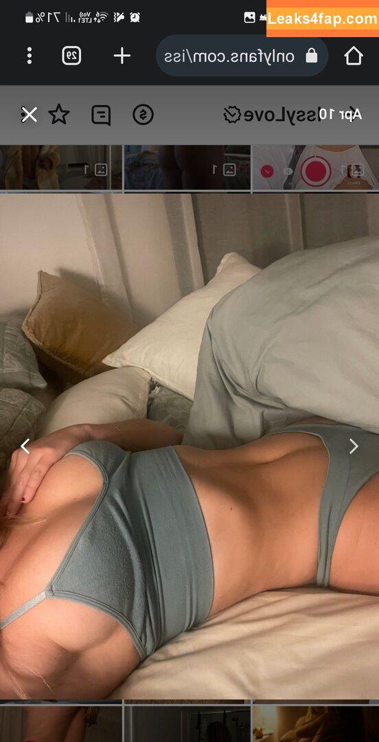 Issy Chan / issy.chan leaked photo photo #0051