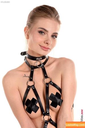 iStripper фото #5492