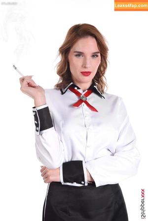 iStripper фото #5666