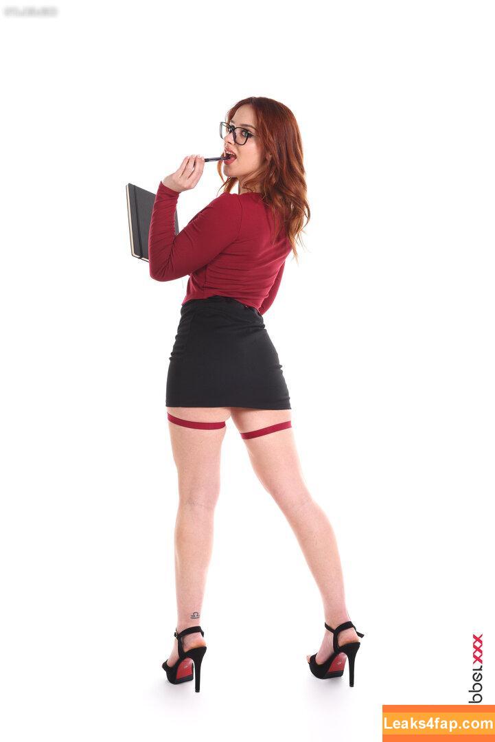 iStripper / istripper_official leaked photo photo #6680