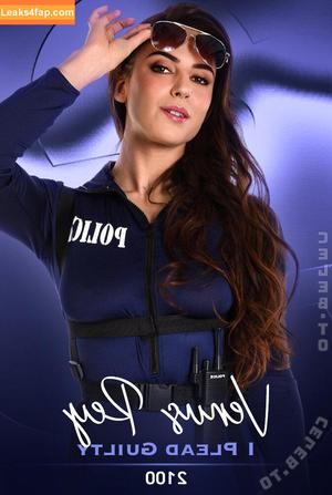 iStripper photo #7776