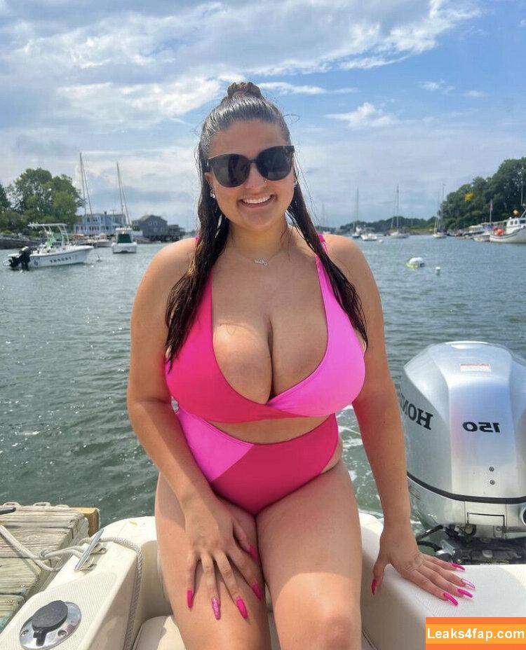 __its__alexa / Alexa Bezjian / _alexab123 / alexabez / laurenalexis_x leaked photo photo #0004