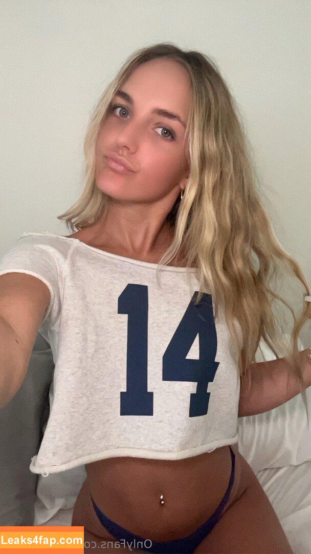 its-chloeee / its_chloeee_ leaked photo photo #0056