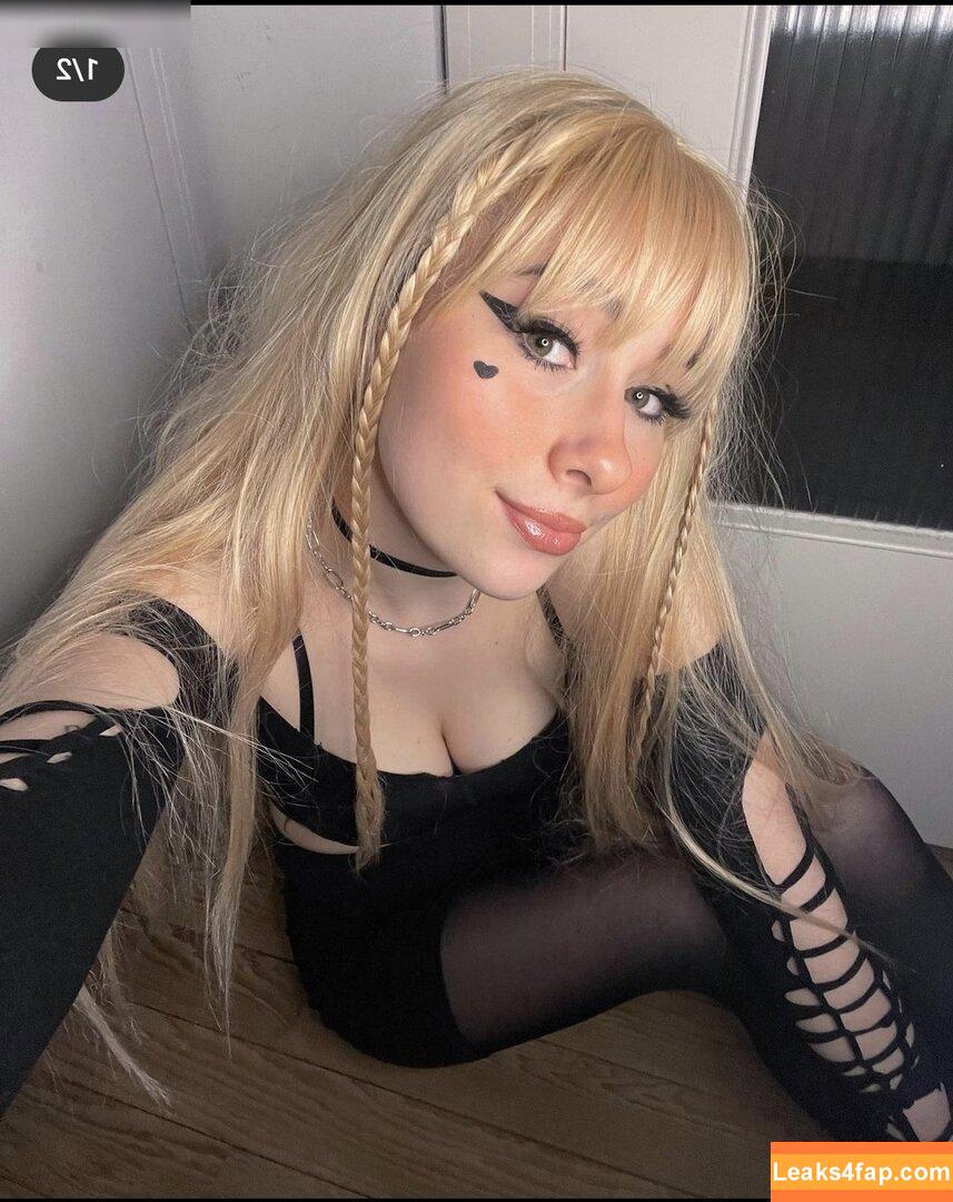 its_hxneybee /  leaked photo photo #0001