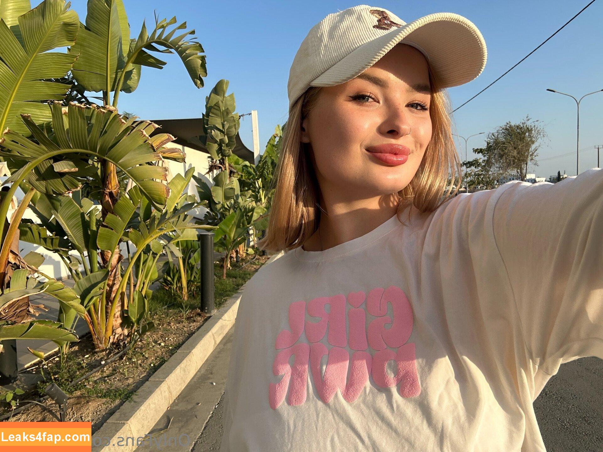 its.millie / ___its.millie слитое фото фото #0010