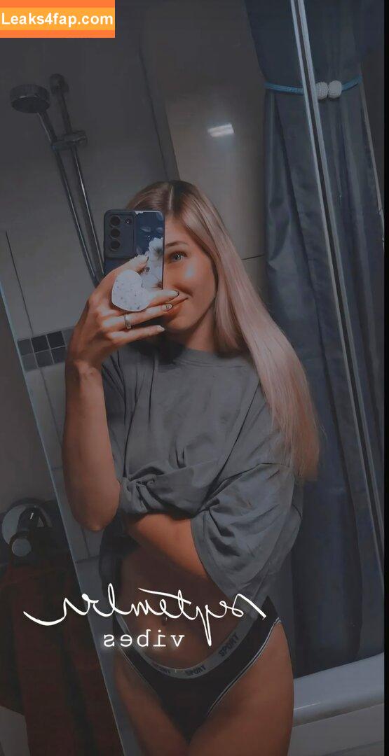 its_sunny93 /  leaked photo photo #0736
