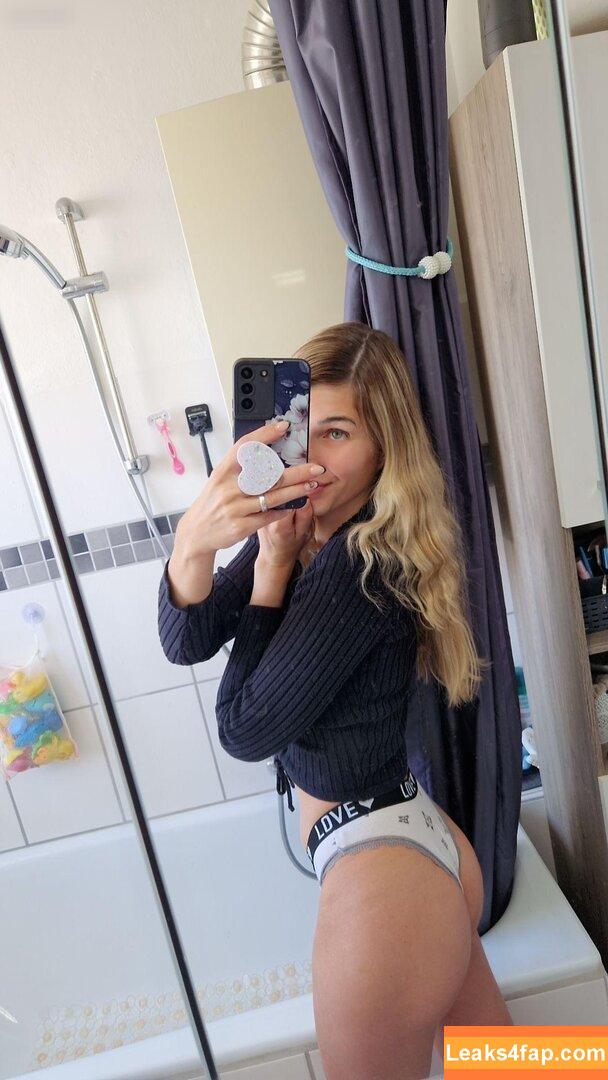 its_sunny93 /  leaked photo photo #0754