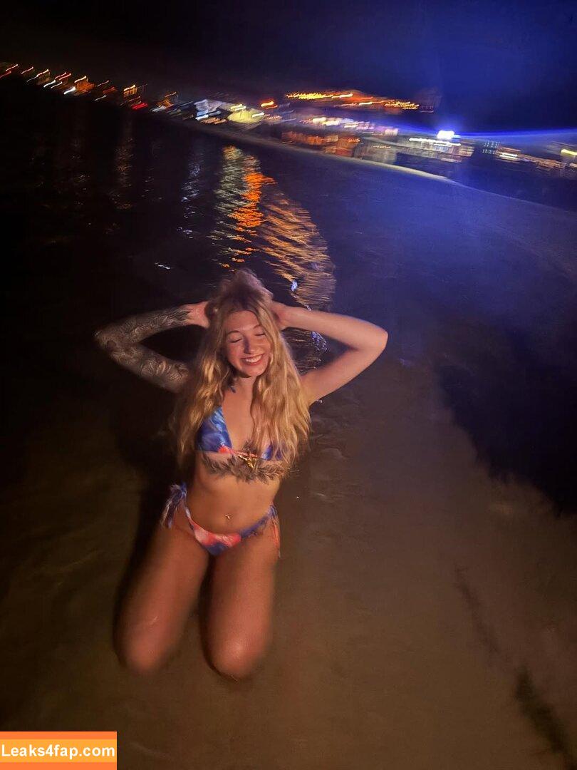 its_thatonetallgirl / Hailey / akhailey01 / itsthatpinkypie leaked photo photo #0054