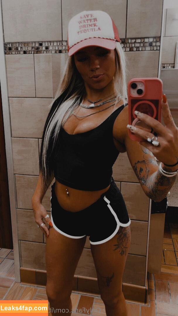itsblondebarbie / its_sab_ri_na leaked photo photo #0001