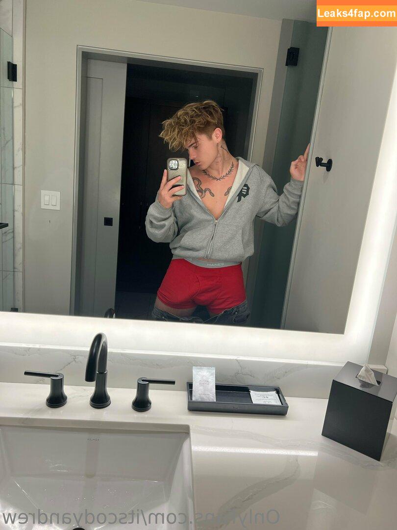 itscodyandrew / imcodyandrew leaked photo photo #0015