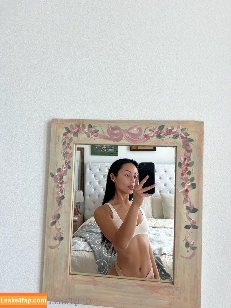 itsdelia /  leaked photo photo #0023