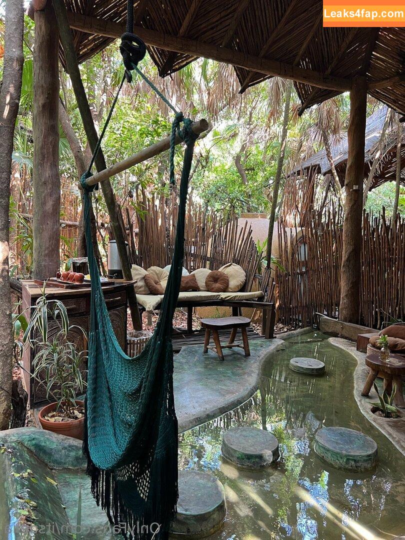 itsdelia /  leaked photo photo #0030