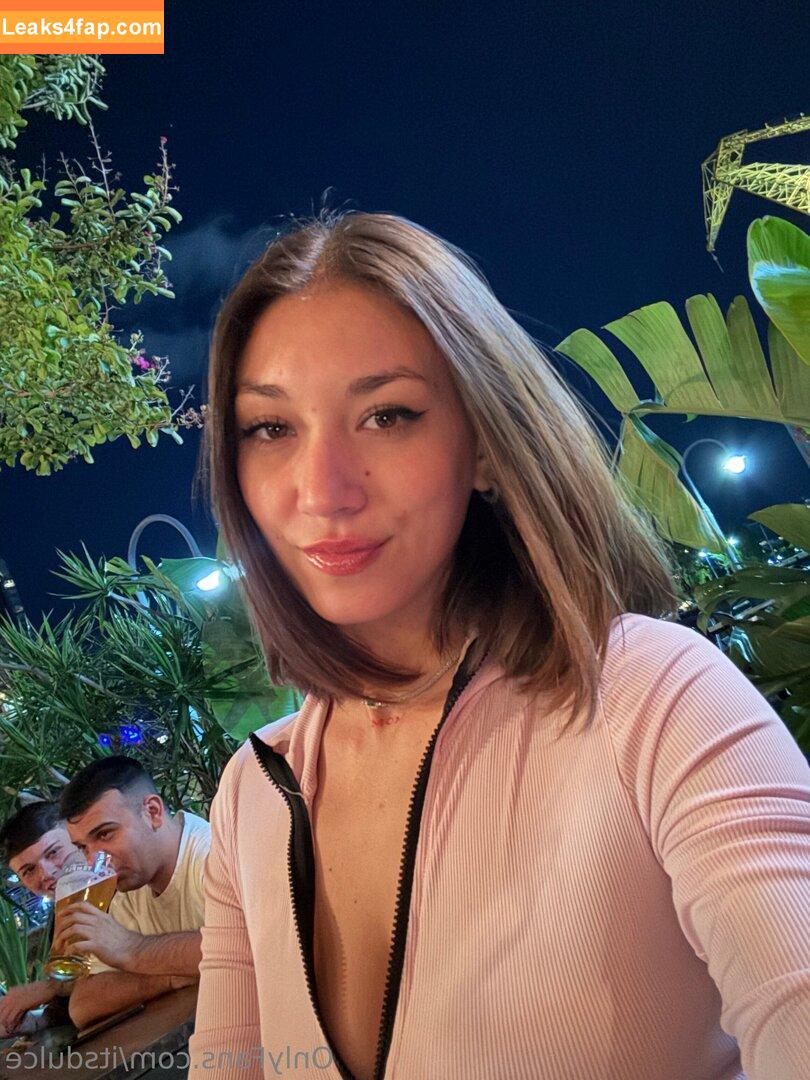itsdulce /  leaked photo photo #0049