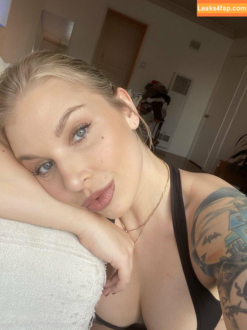 itsivylebelle /  leaked photo photo #0121