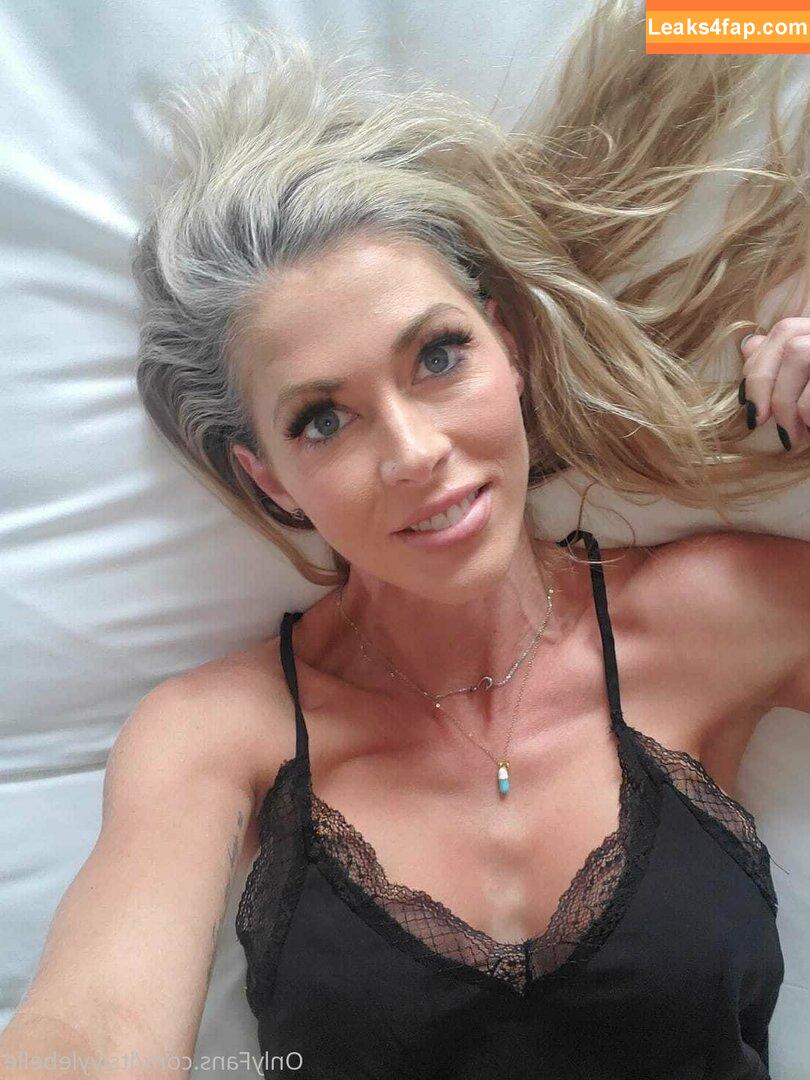itsivylebelle /  leaked photo photo #0155