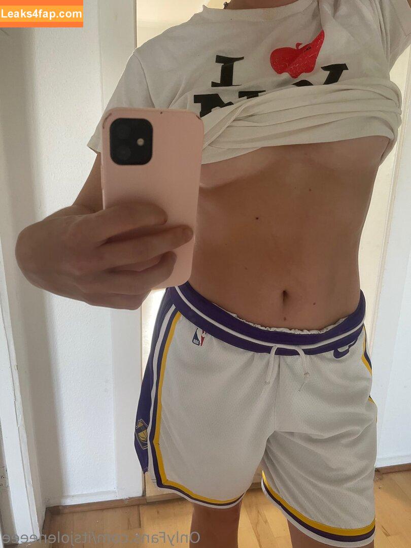 itsjoleneeee / joooes.secret leaked photo photo #0027