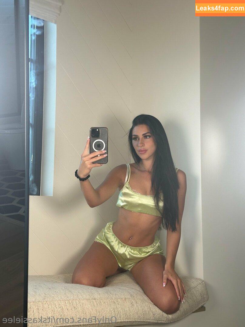 itskassielee / Kassie Wallis / kassie.wallis leaked photo photo #0011