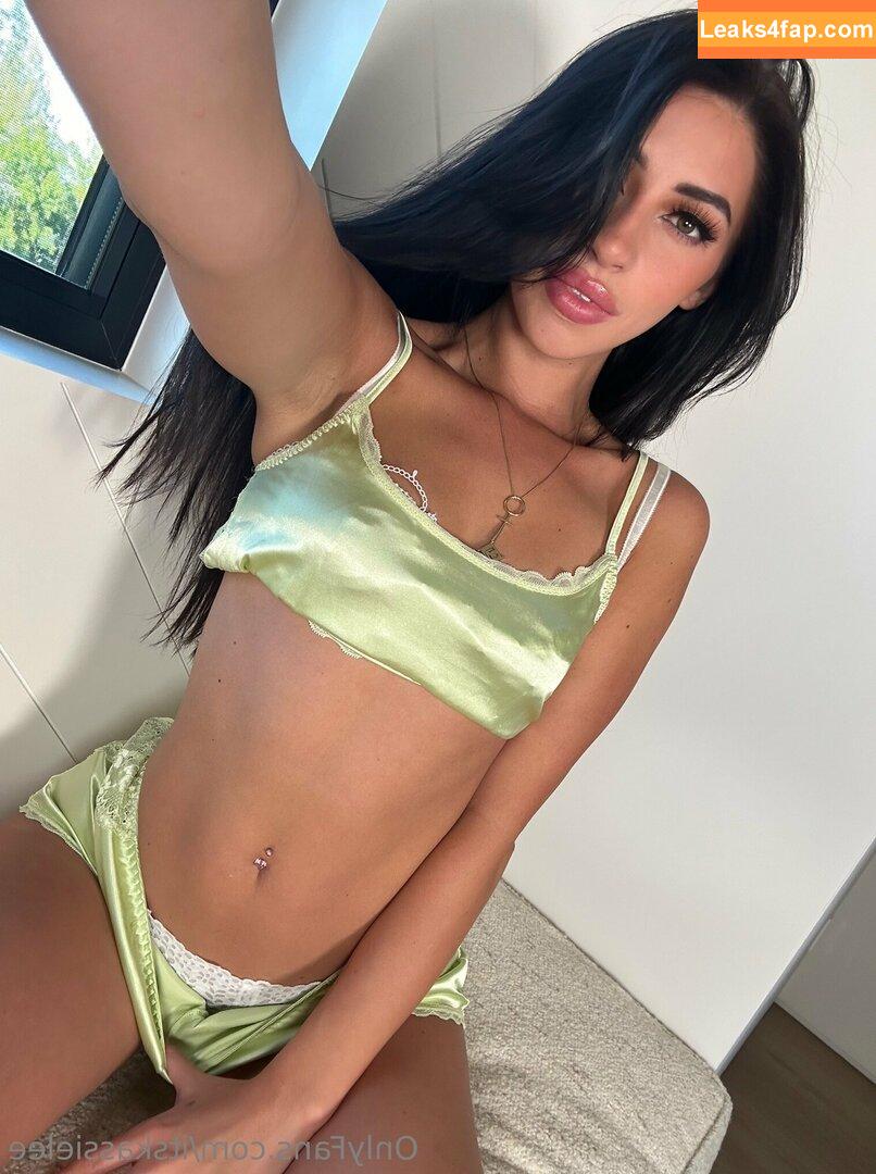 itskassielee / Kassie Wallis / kassie.wallis leaked photo photo #0014
