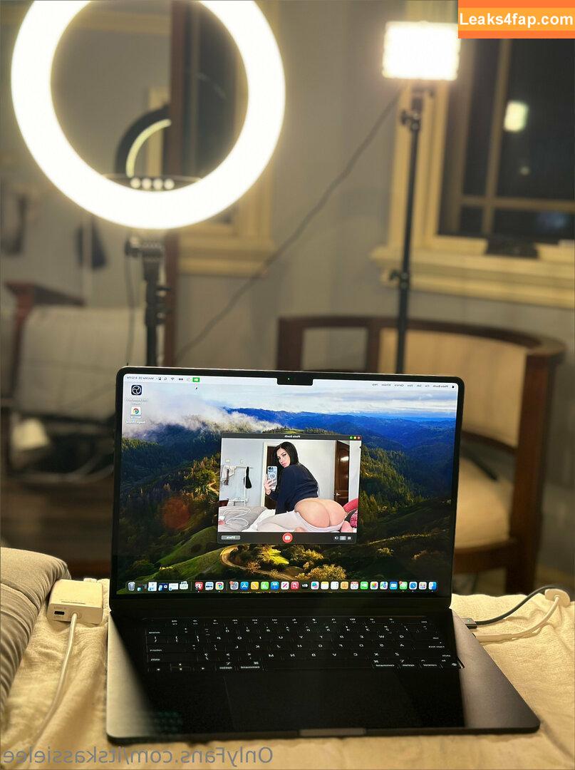 itskassielee / Kassie Wallis / kassie.wallis leaked photo photo #0016