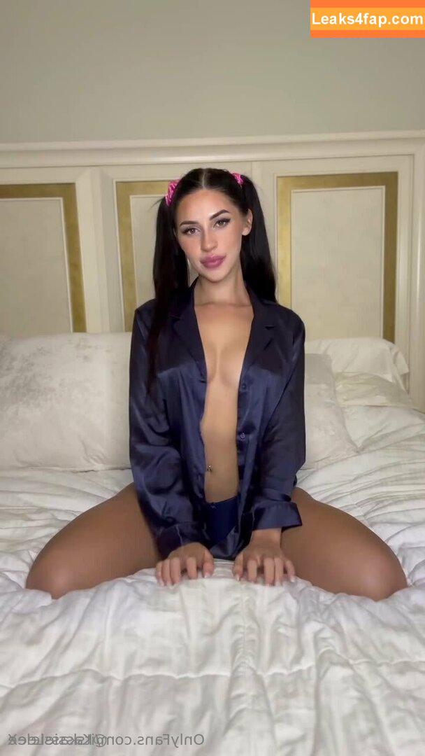 itskassielee / Kassie Wallis / kassie.wallis leaked photo photo #0066