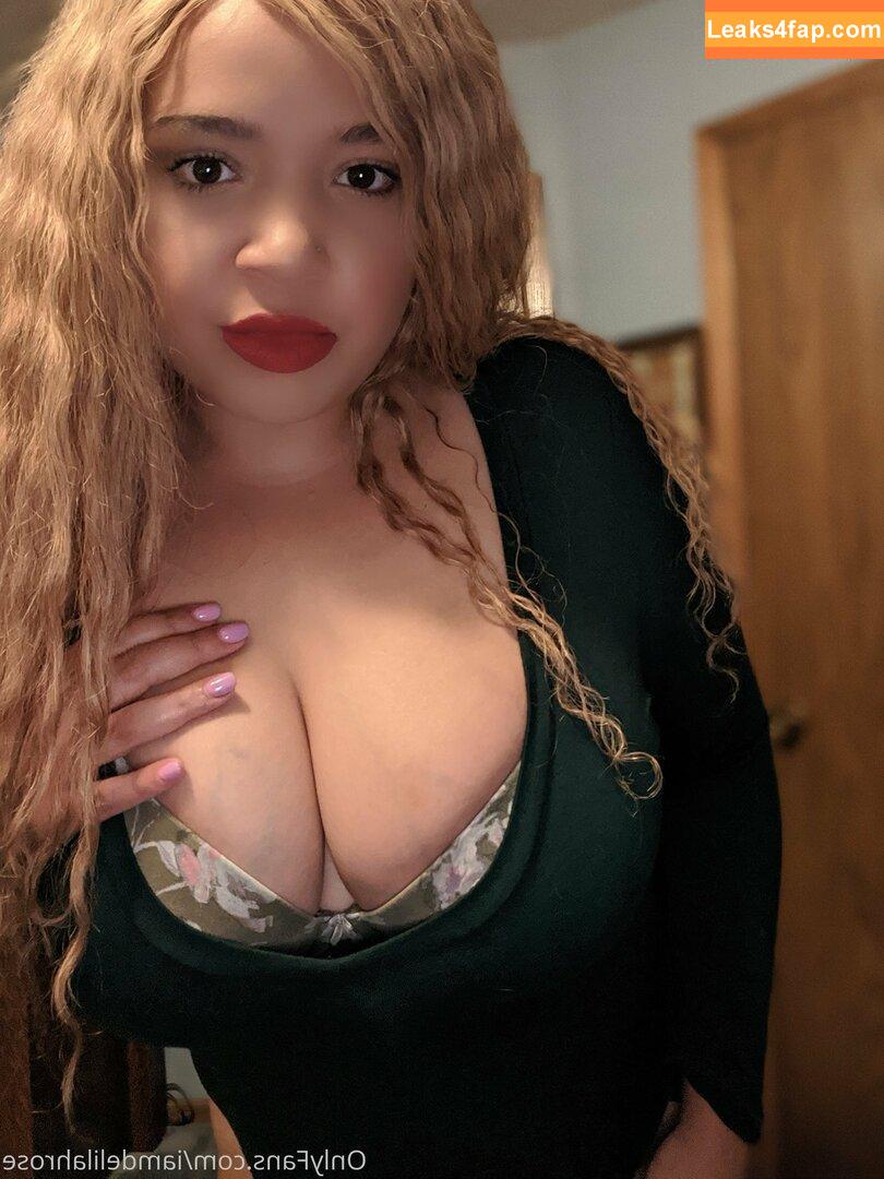 itslivsavage /  leaked photo photo #0019