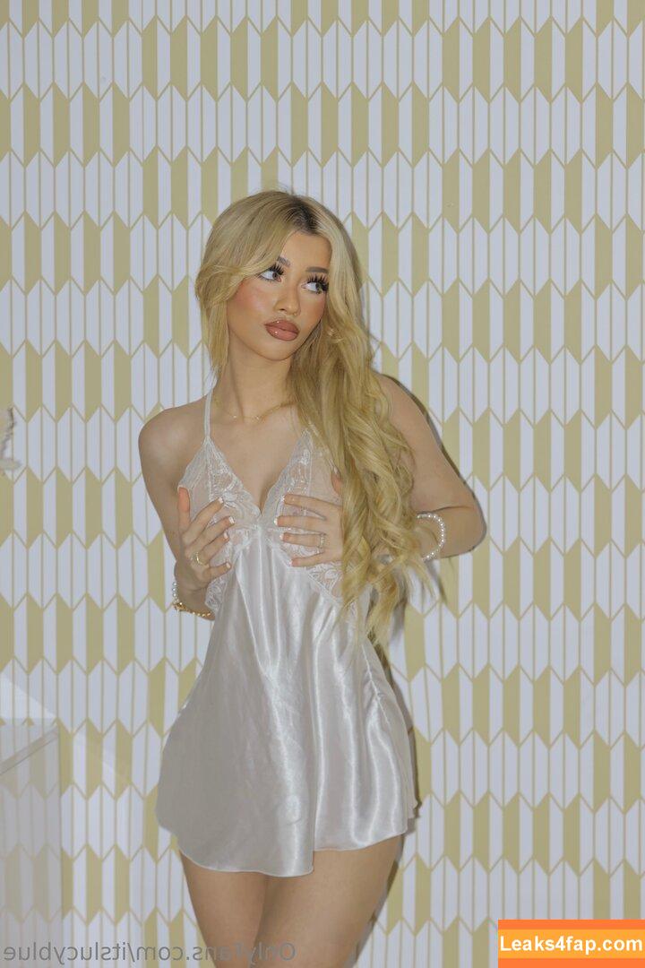 itslucyblue / lucybluex leaked photo photo #0019