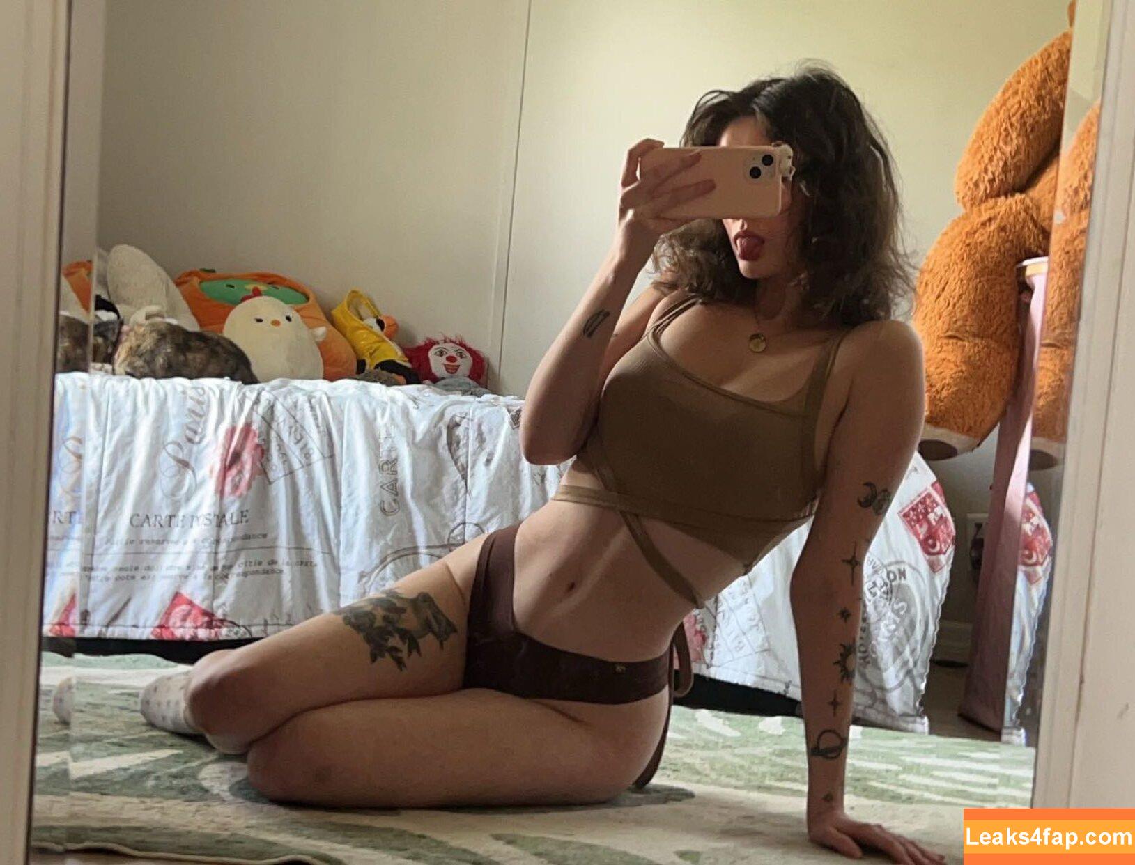 Itsmalic3 / Itsmalice leaked photo photo #0168