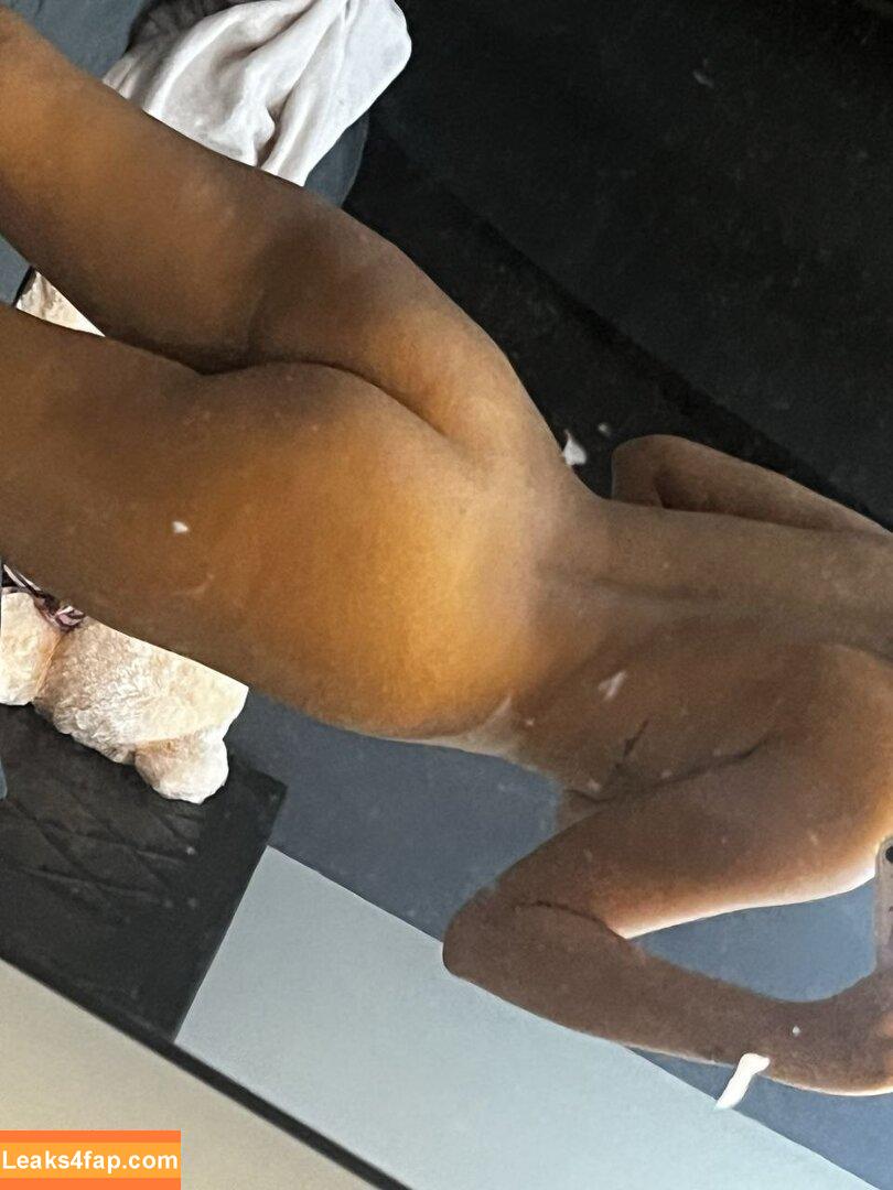 Itsmereesee / Reese Bueno / liawashere / lifeofkeireese leaked photo photo #0020