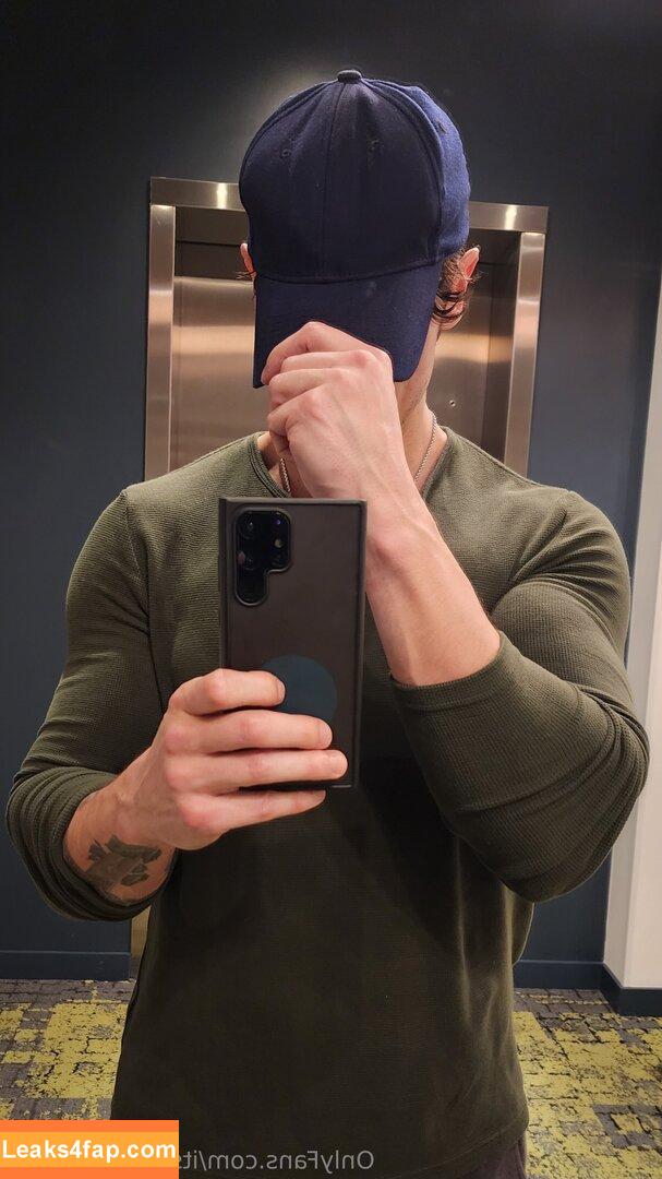 itsmetylerjames /  leaked photo photo #0006