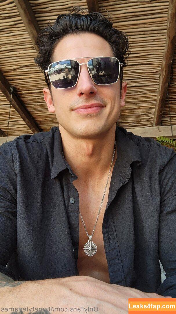 itsmetylerjames /  leaked photo photo #0008