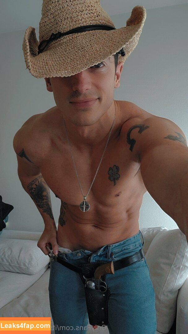 itsmetylerjames /  leaked photo photo #0025