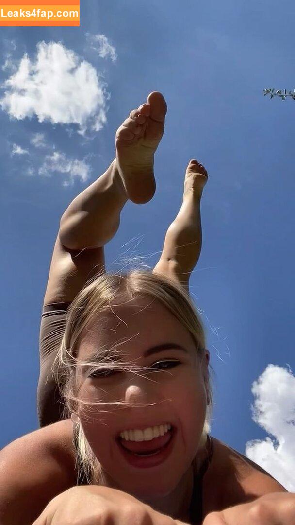 Itsmisabell / sarahtoninx9_ leaked photo photo #0028