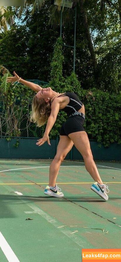 Itsmisabell / sarahtoninx9_ leaked photo photo #0036