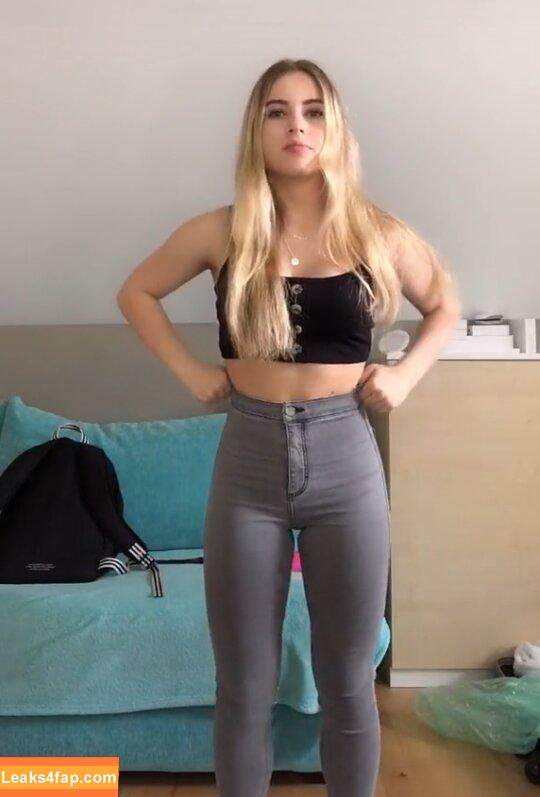 Itsmisabell / sarahtoninx9_ leaked photo photo #0044