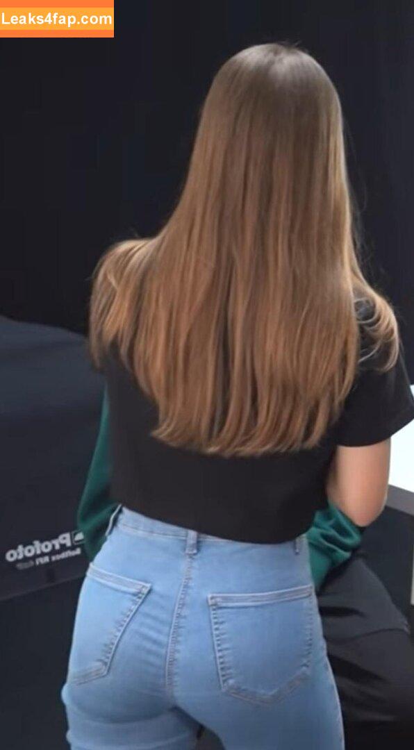 Itsmisabell / sarahtoninx9_ leaked photo photo #0048