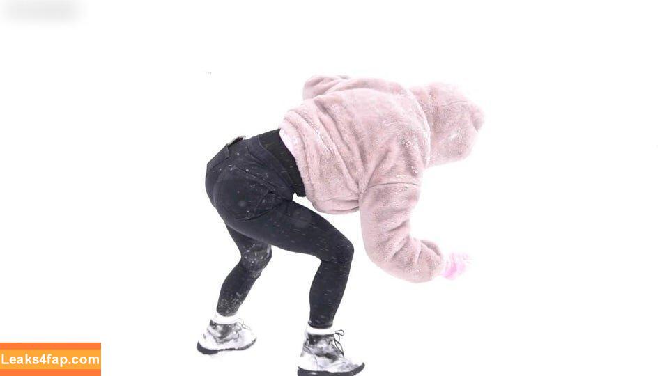 Itsmisabell / sarahtoninx9_ leaked photo photo #0049