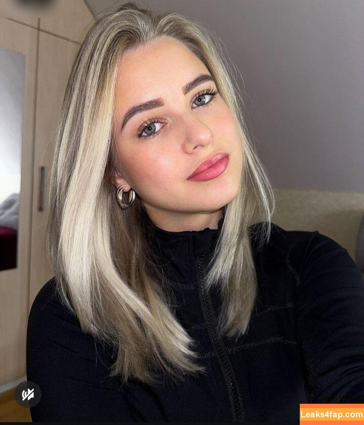 Itsmisabell / sarahtoninx9_ leaked photo photo #0374