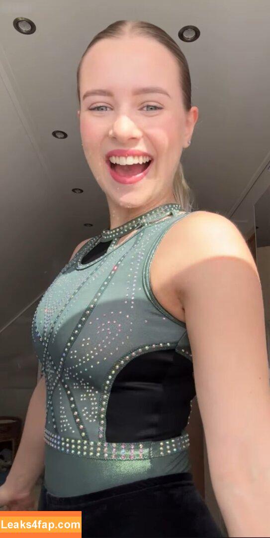 Itsmisabell / sarahtoninx9_ leaked photo photo #0456